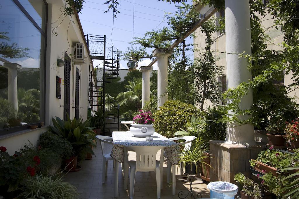 B&B Cactus Giardini Naxos Exterior foto