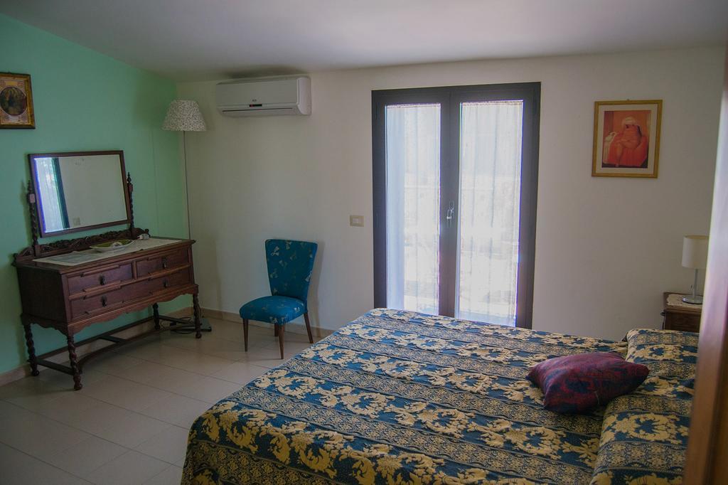 B&B Cactus Giardini Naxos Exterior foto